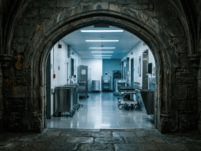 ¿Sigue siendo un hospital lo que llamamos&nbsp;hospital?